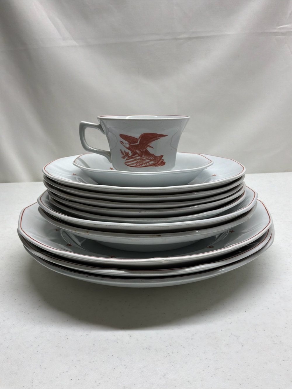 Wedgewood American Eagle Vintage MCM Dinnerware - 12 Pieces